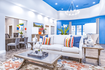 Living room at Elan at Mallard Creek Apartment Homes, Charlotte, 28269